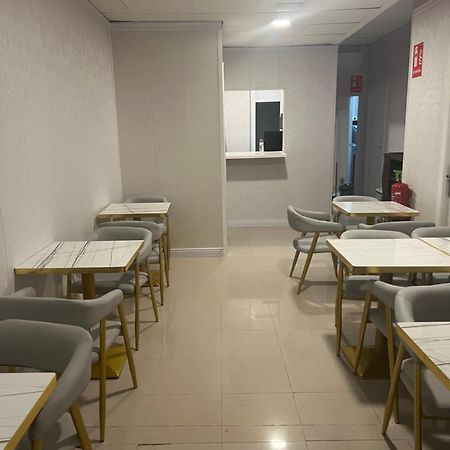 Air Hostel Capsules Airport Gava Luaran gambar